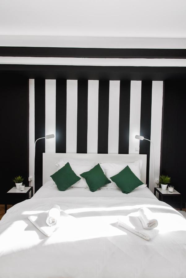 Home Plus Harmonia Афины Экстерьер фото
